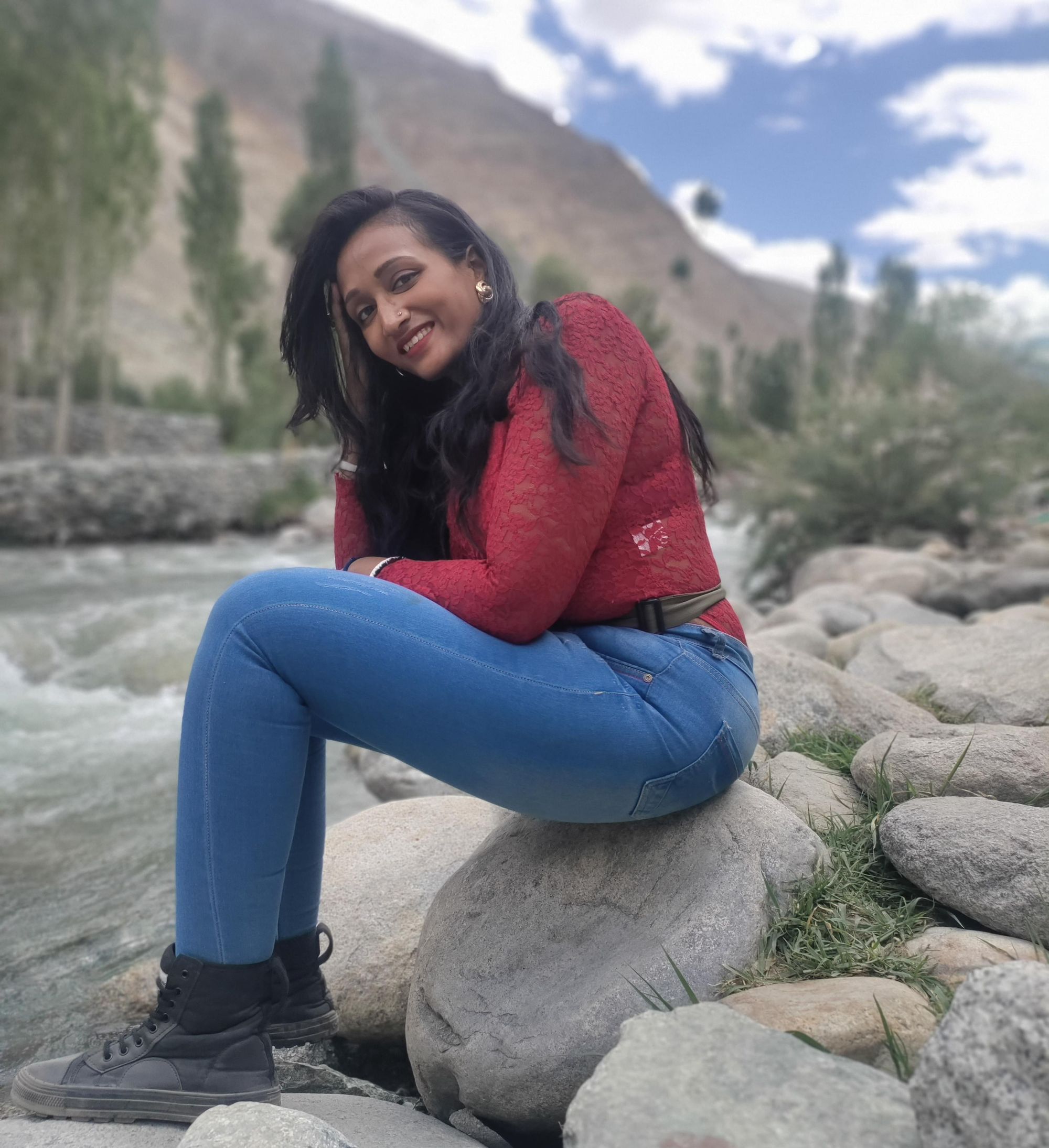 Conquering Heights and Capturing Memories: Sangita’s Magical Trip to Ladakh