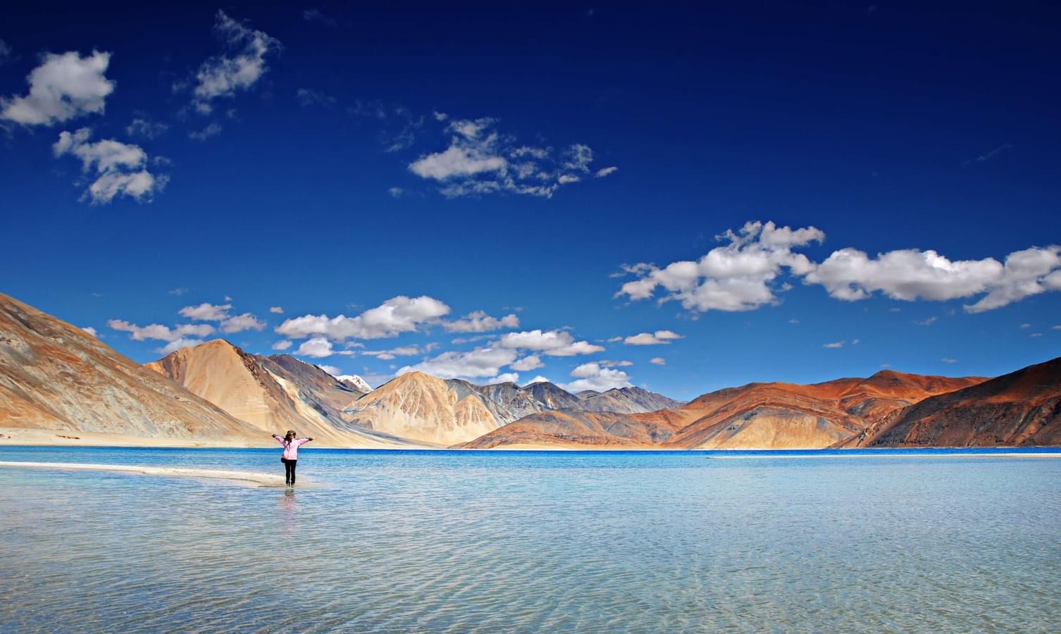 A Sneak-Peek of Asma’s Thrilling Ladakh Adventure with Thrillophilia