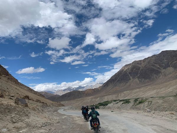 Zooming through Ladakh: Akash’s Bashful Bike Trip With Thrillophilia