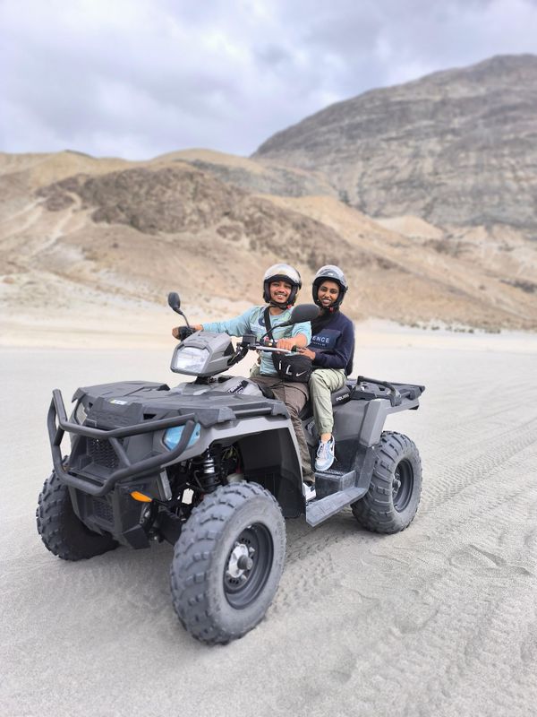 Ladakh Unplugged: Devanshi and her Husband Exploring the Other Side of the Coin