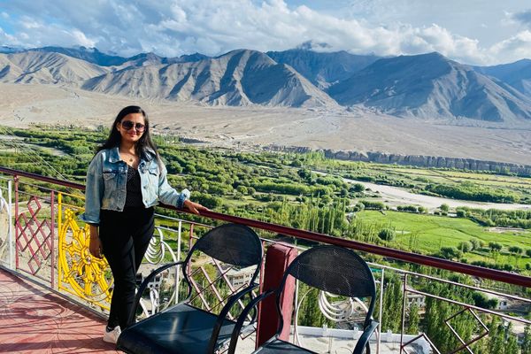 Stars, Sand, and Silence: Urvashi’s Solo Trip Review to Ladakh